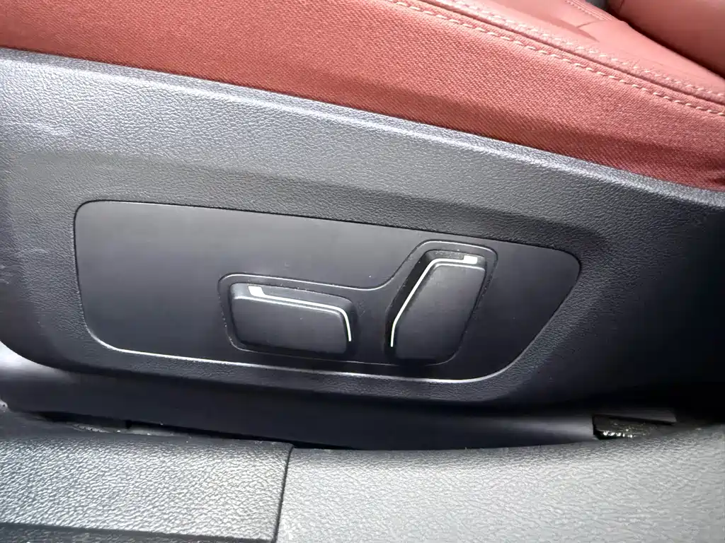 BMW i3 2025 — фото 17