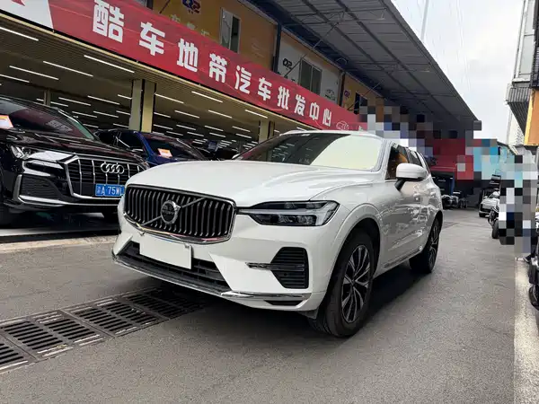 Volvo XC60 2023