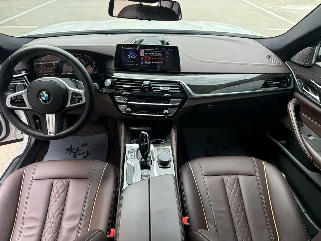 BMW 5 Series 2019
