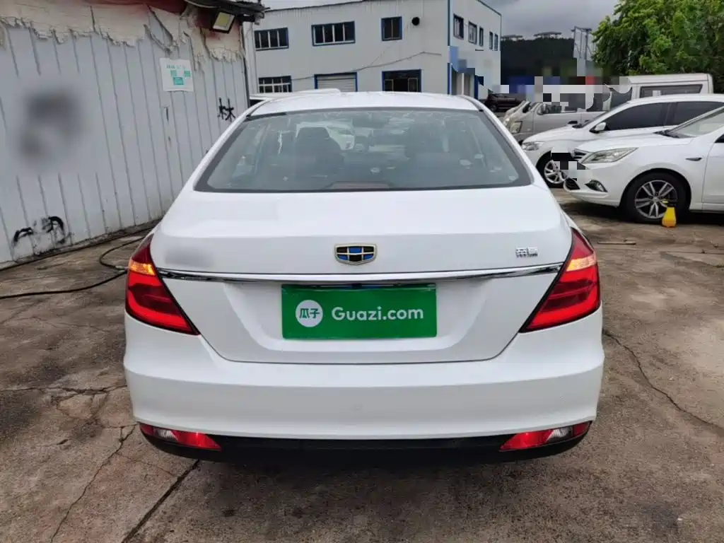 Geely Emgrand 2017