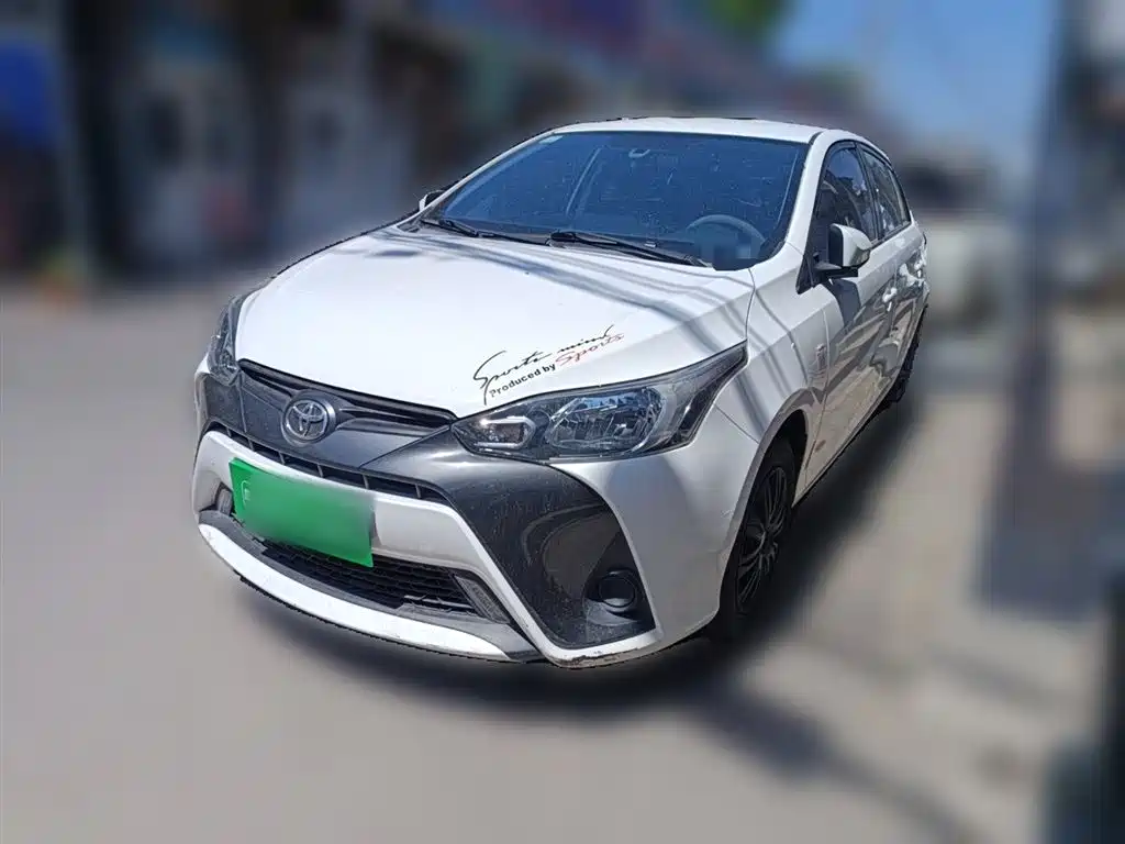 Toyota Yaris L 2018 — фото 1