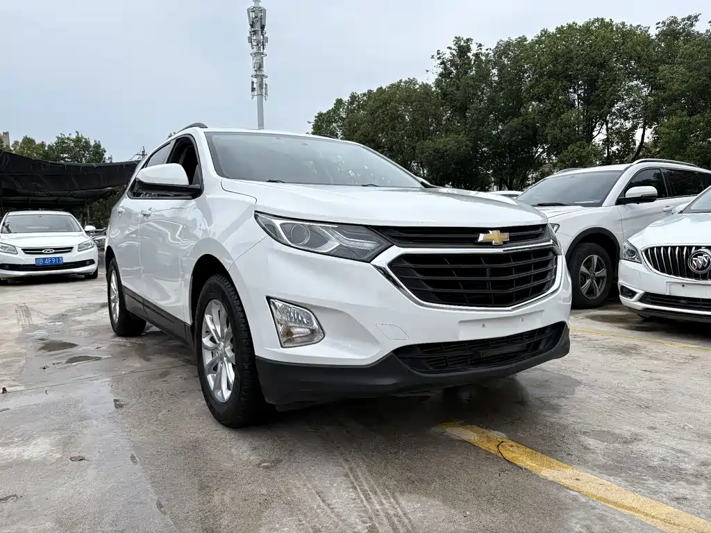 Chevrolet Equinox 2018 — фото 3