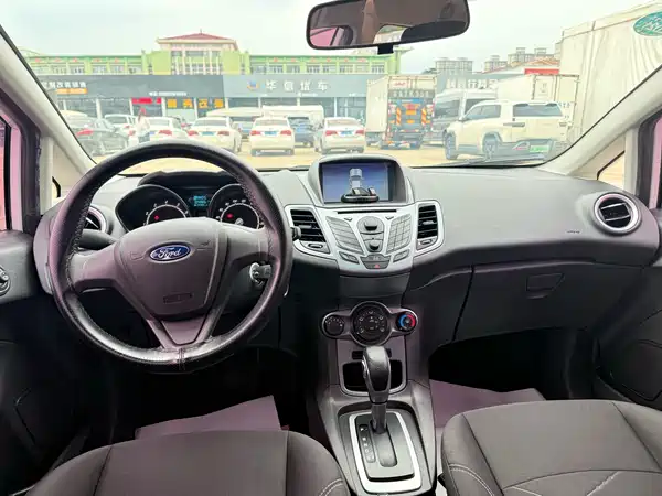 Ford Fiesta 2015