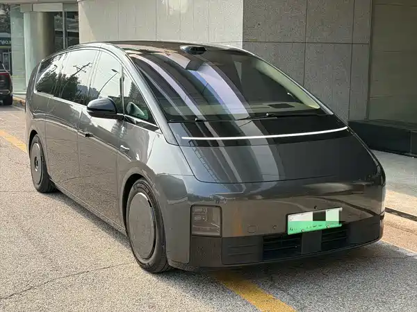 Li Auto MEGA 2026