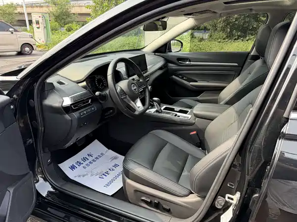 Nissan Teana 2024