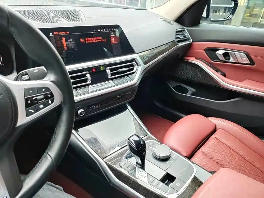 BMW 3 Series 2022
