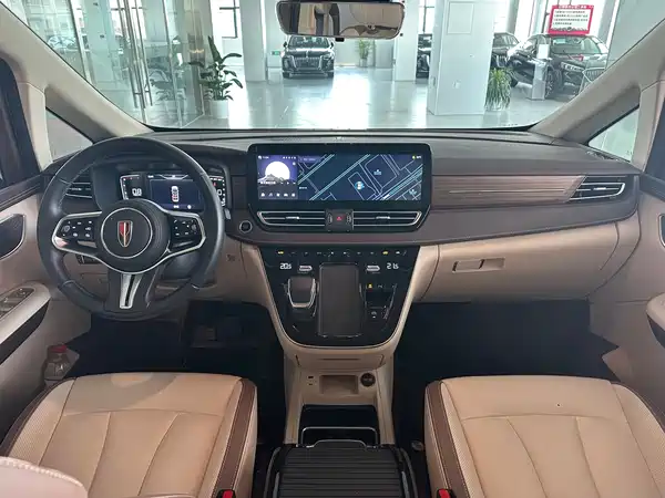 Hongqi HQ9 2024