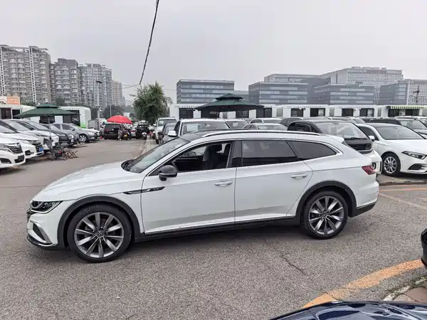 Volkswagen CC 2023