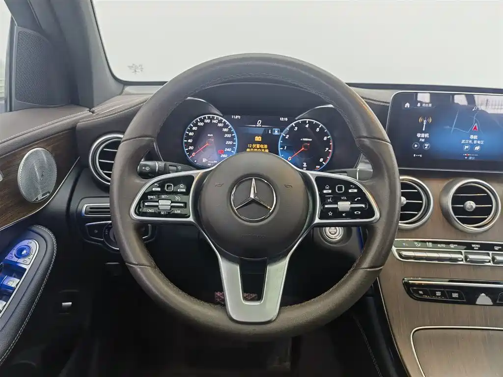 Mercedes-Benz GLC 2020 — фото 11