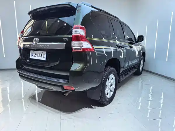 Toyota Prado 2015