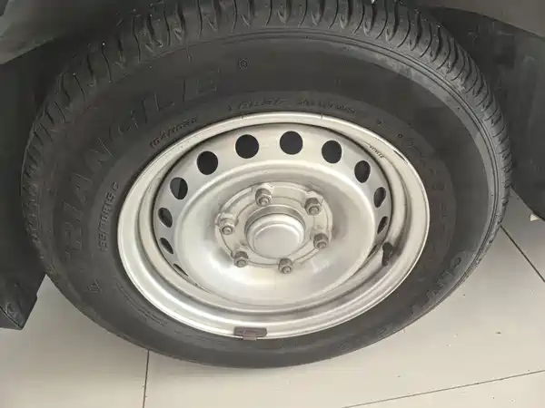Wuling Yangguang 2025