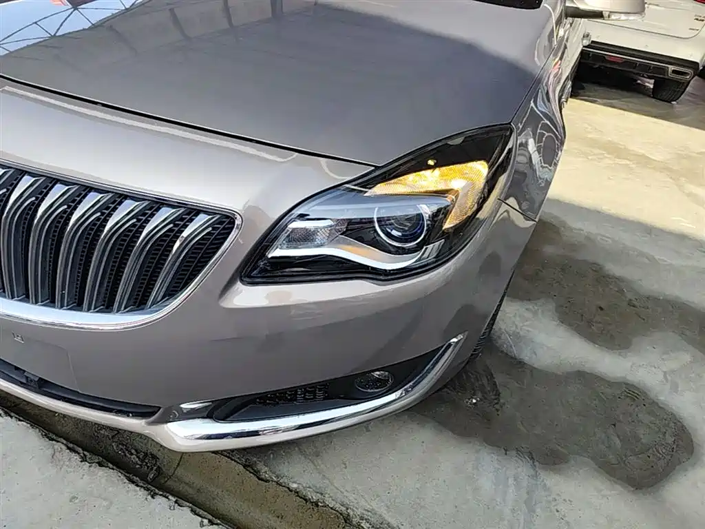Buick Regal 2016 — фото 24