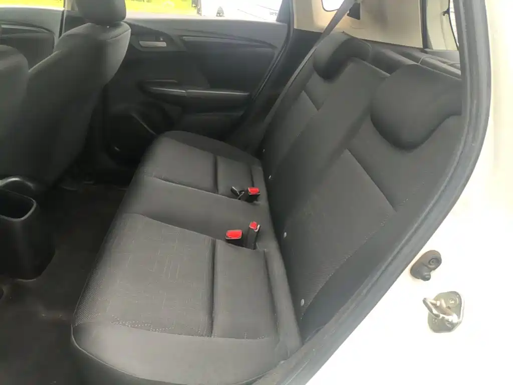 Honda Fit 2018 — фото 17