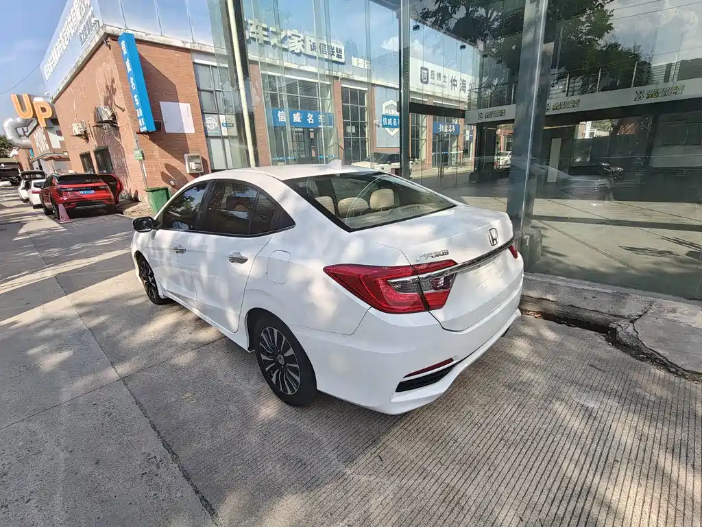 Honda Crider 2015 — фото 7