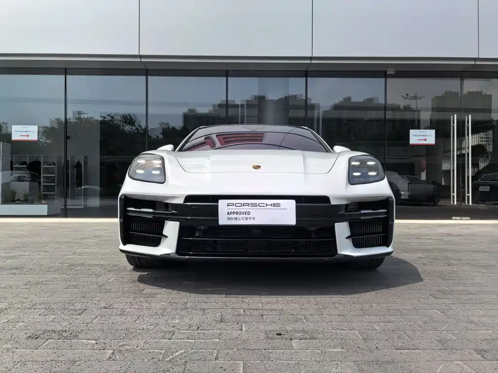 Porsche Panamera 2025 — фото 10
