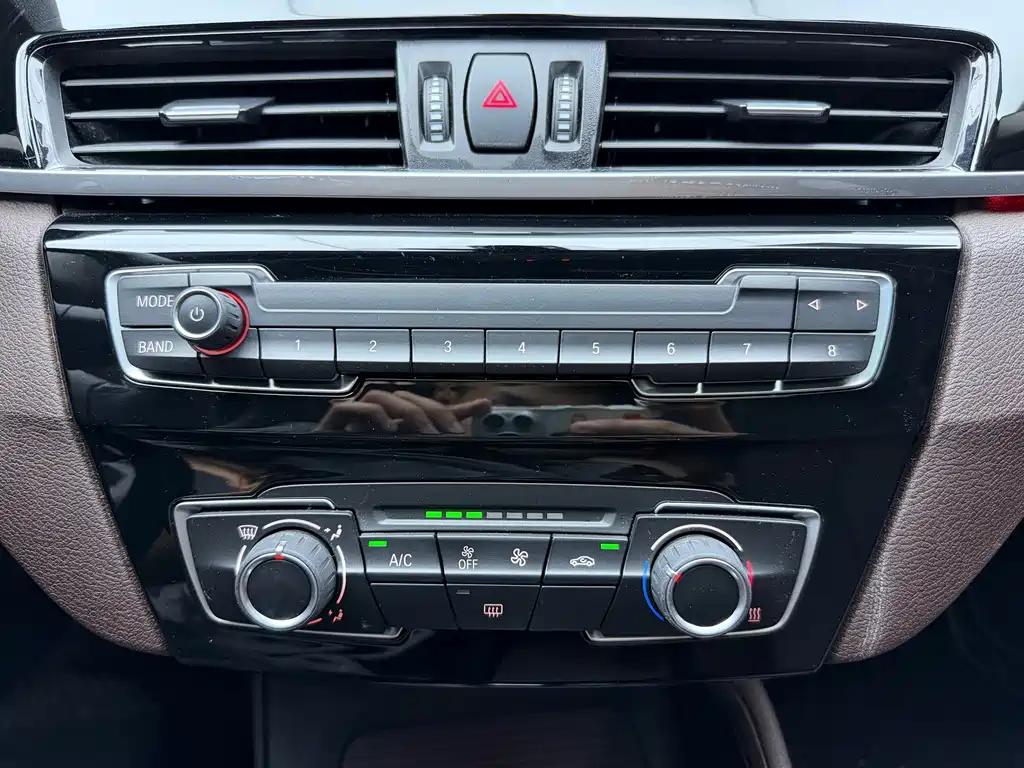 BMW X1 2023 — фото 12