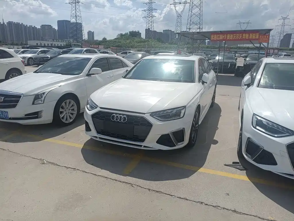 Audi A4L 2020