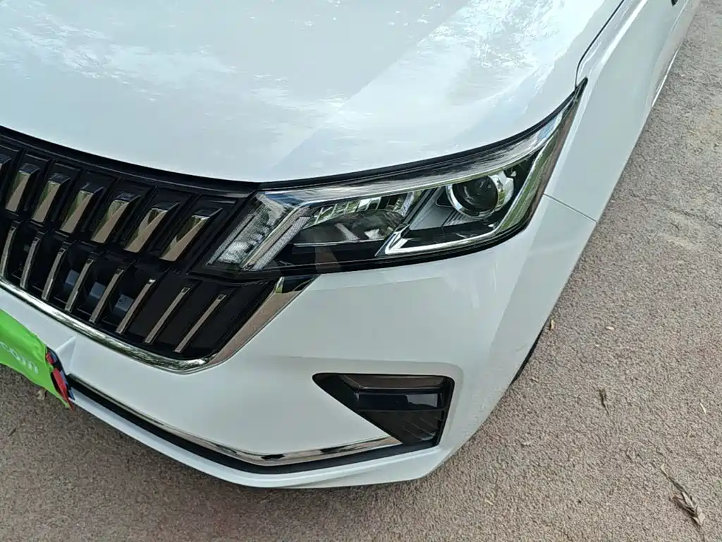 Wuling Jiachen 2023 — фото 24