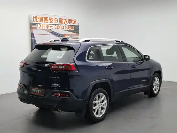 Jeep Cherokee 2018