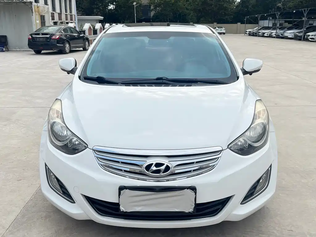 Hyundai Elantra 2014