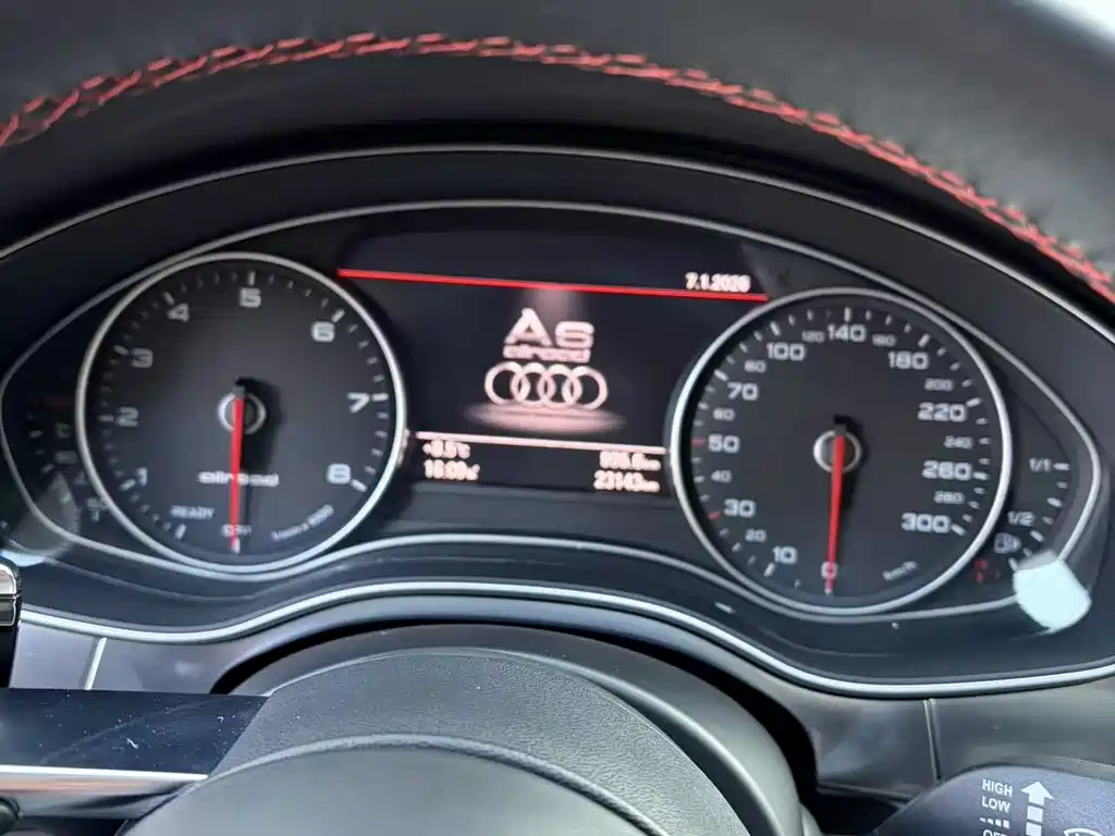 Audi A6 2015 — фото 14