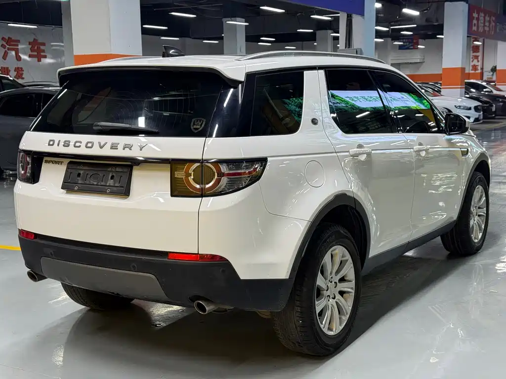 Land Rover Discovery Sport 2019 — фото 6