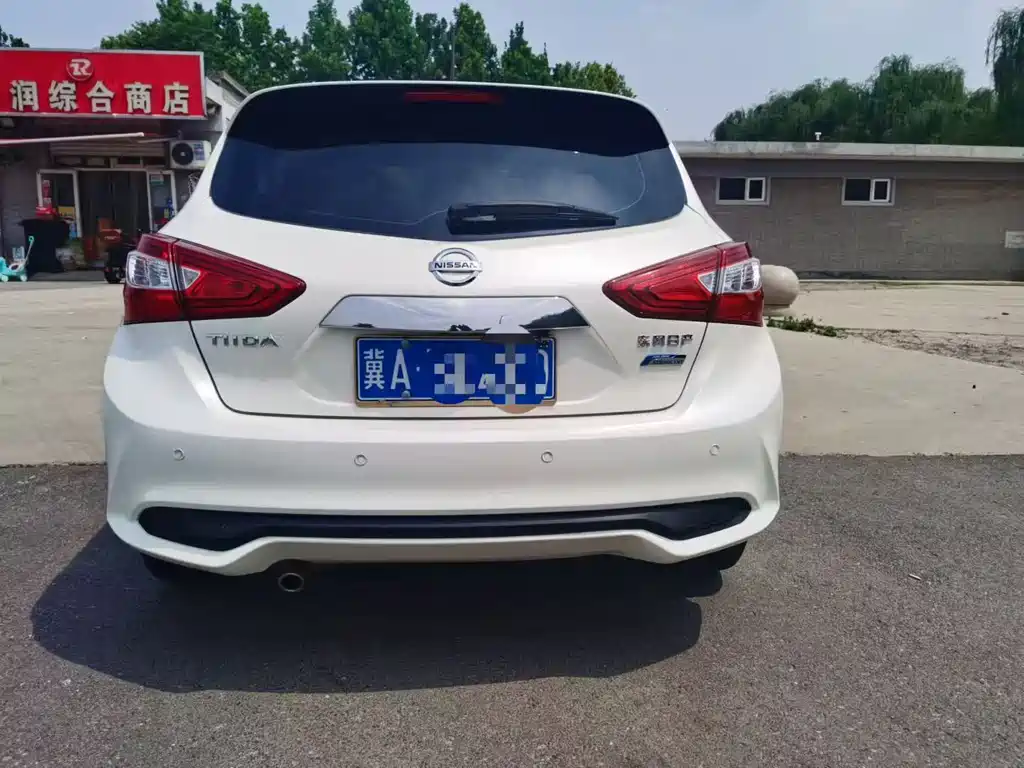 Nissan Tiida 2019
