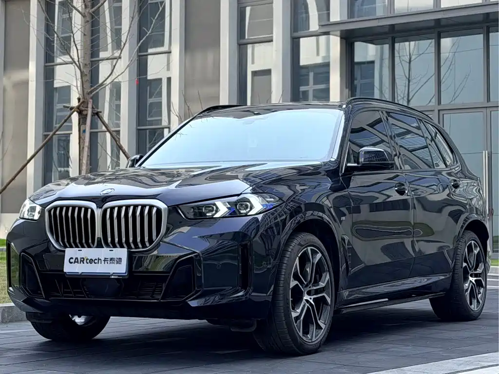 BMW X5 2024 — фото 1