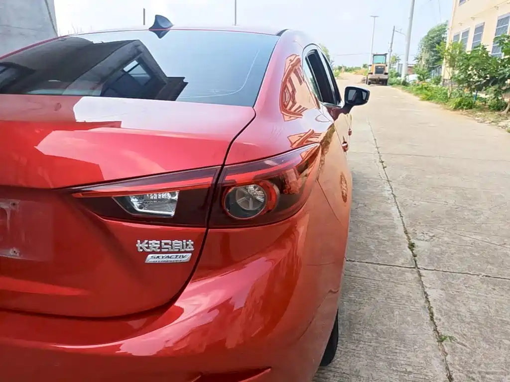 Mazda 3 Angkesela 2017 — фото 8