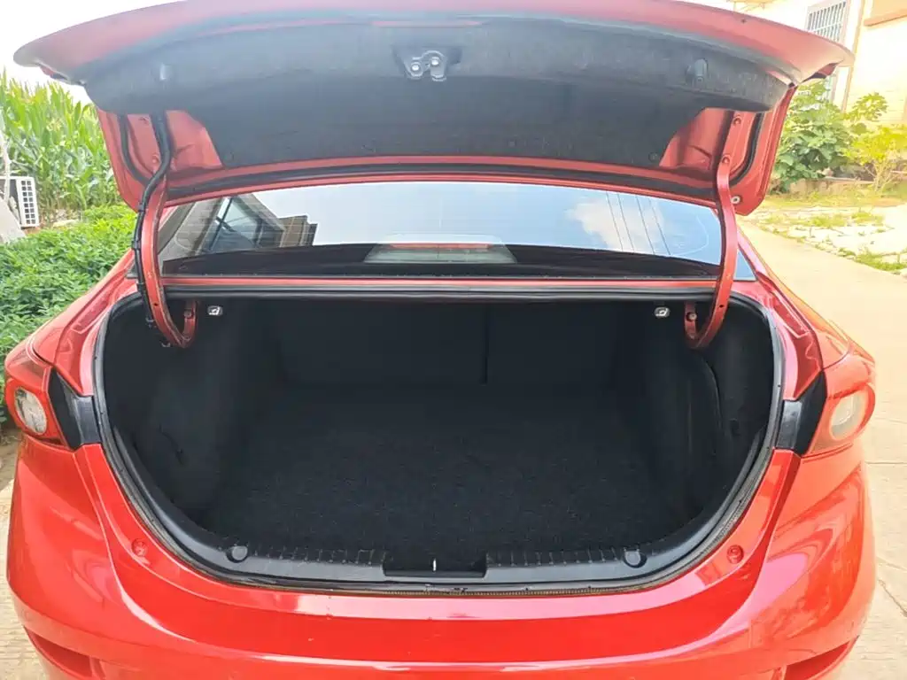 Mazda 3 Angkesela 2017 — фото 19