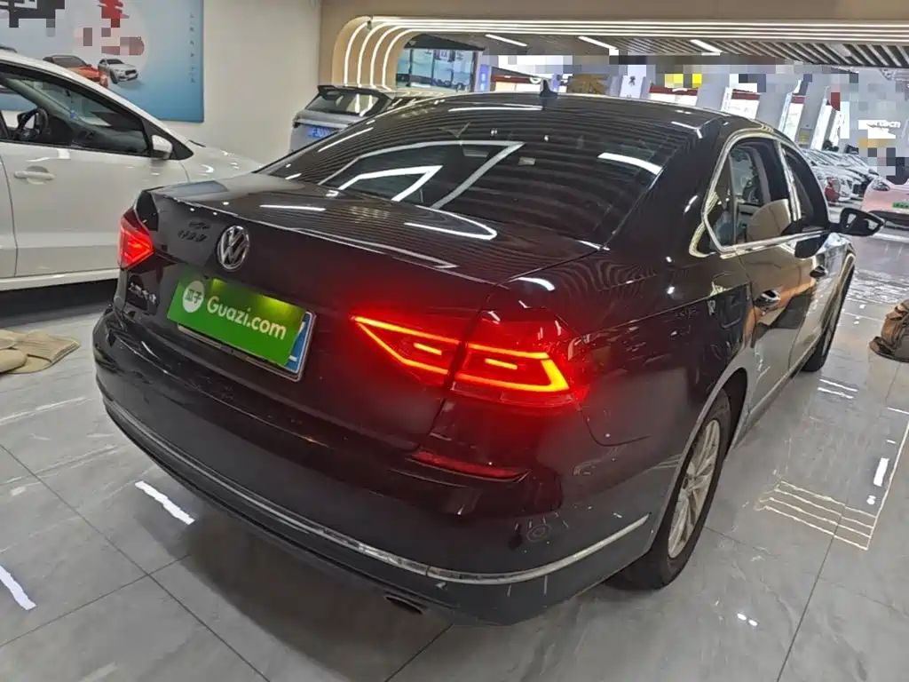 Volkswagen Passat 2016 — фото 7