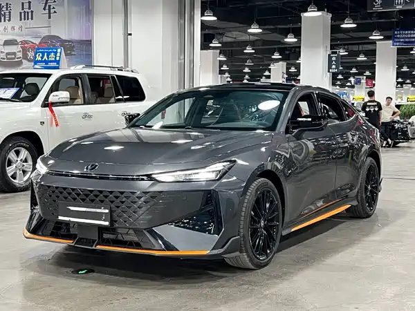 Changan UNI-V 2024