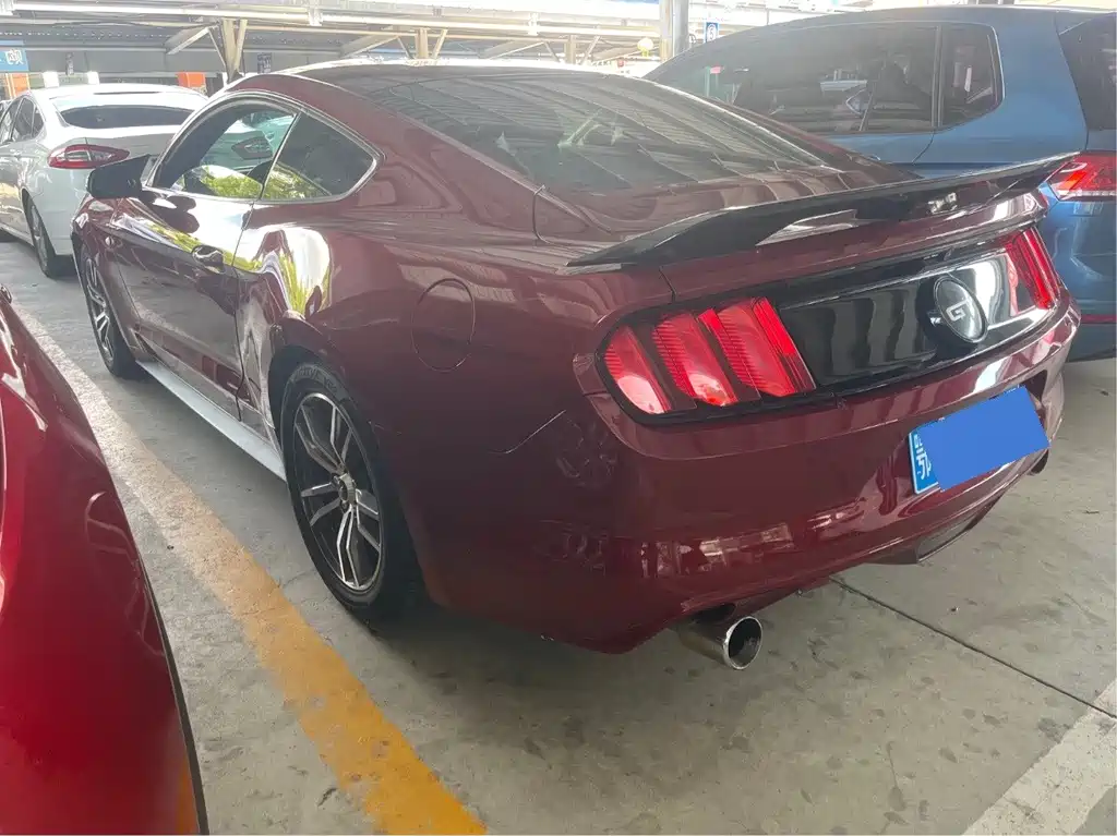 Ford Mustang 2016 — фото 15