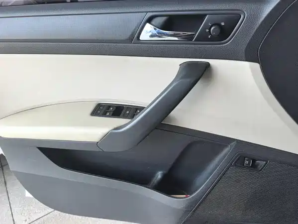 Skoda Rapid 2014