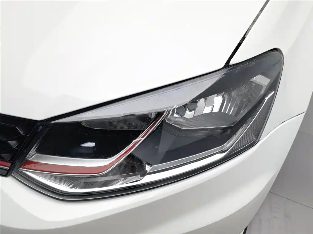 Volkswagen Polo 2016