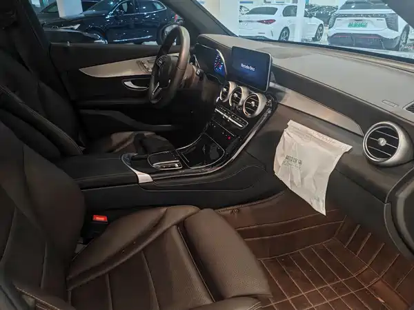 Mercedes-Benz GLC 2022
