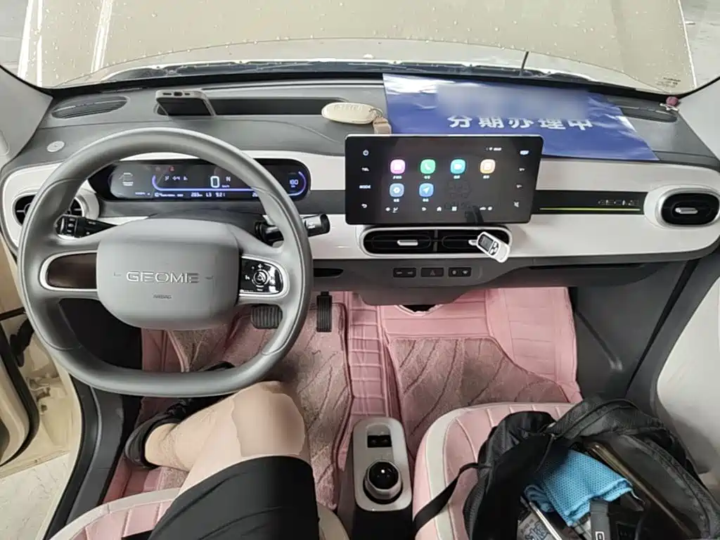 Geely Galaxy Panda 2026 — фото 10