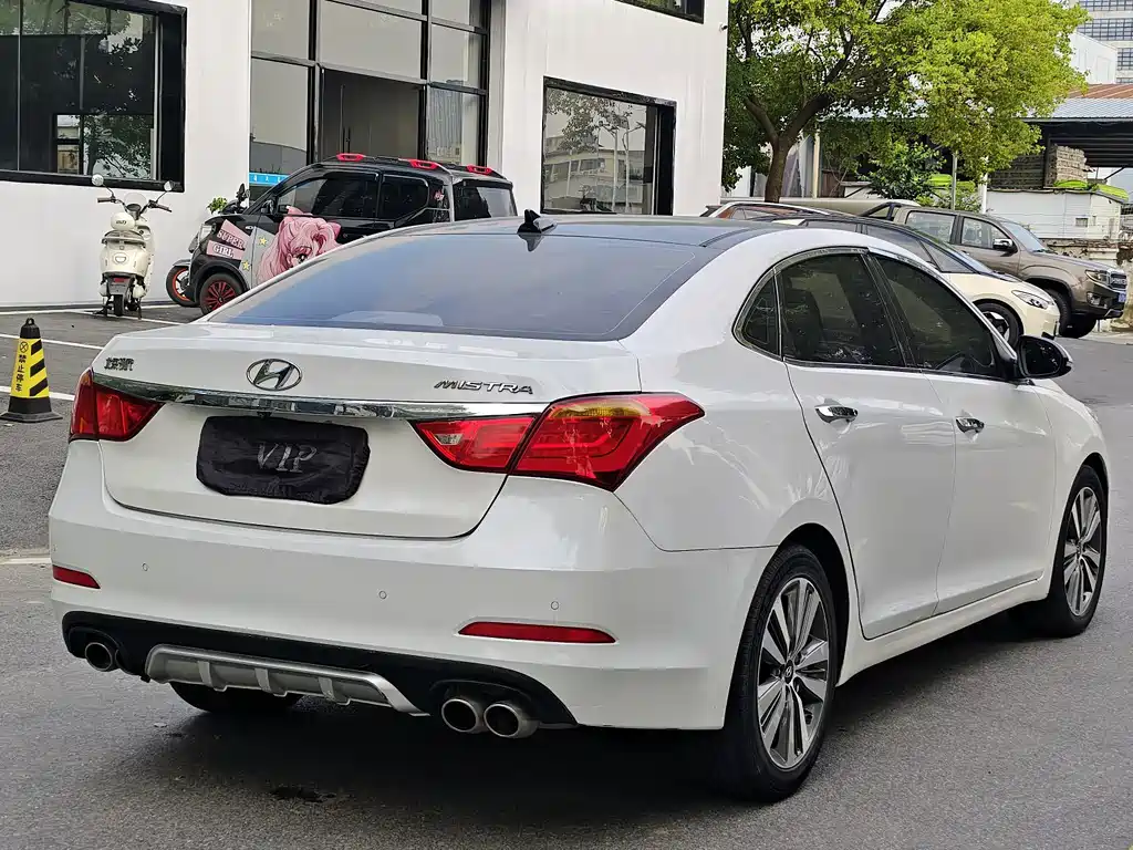 Hyundai Mistra 2016 — фото 6