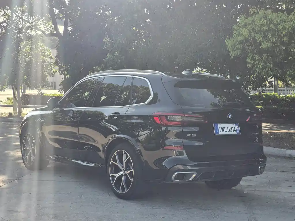 BMW X5 2019 — фото 13