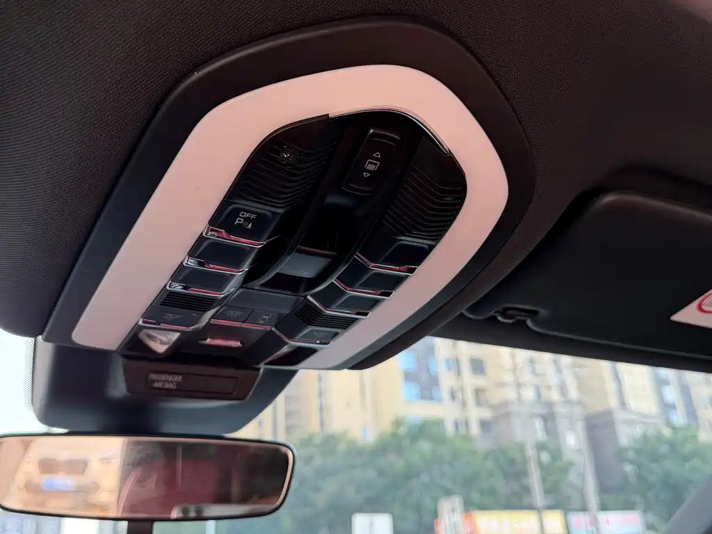 Porsche Macan 2020 — фото 12