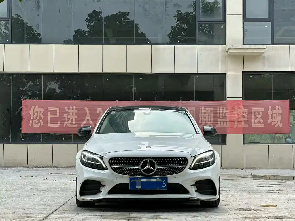 Mercedes-Benz C-Class 2019 — фото 2