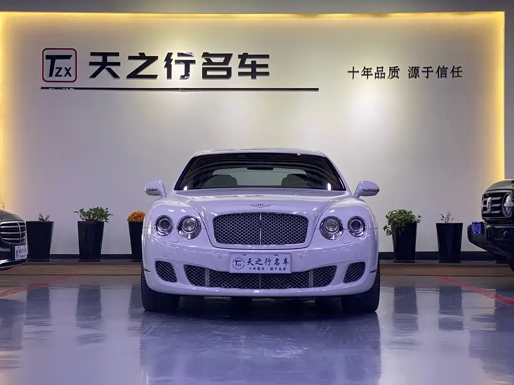 Bentley Flying Spur 2012 — фото 2