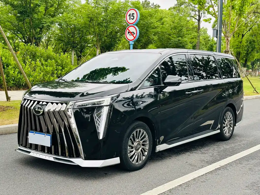 GAC Motor Trumpchi M8 2023 — фото 1