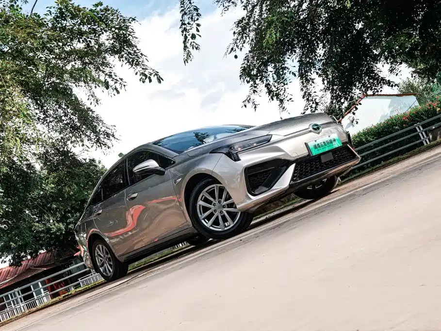 Aion S 2023
