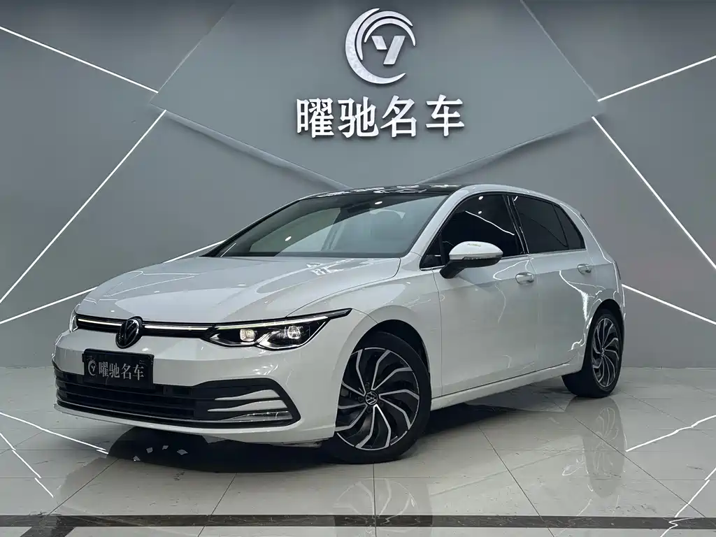 Volkswagen Golf 2021