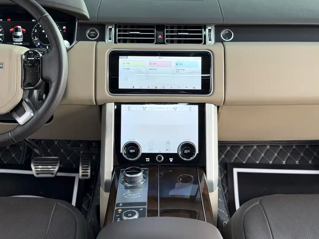 Land Rover Range Rover 2022 — фото 14