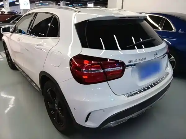 Mercedes-Benz GLA 2019