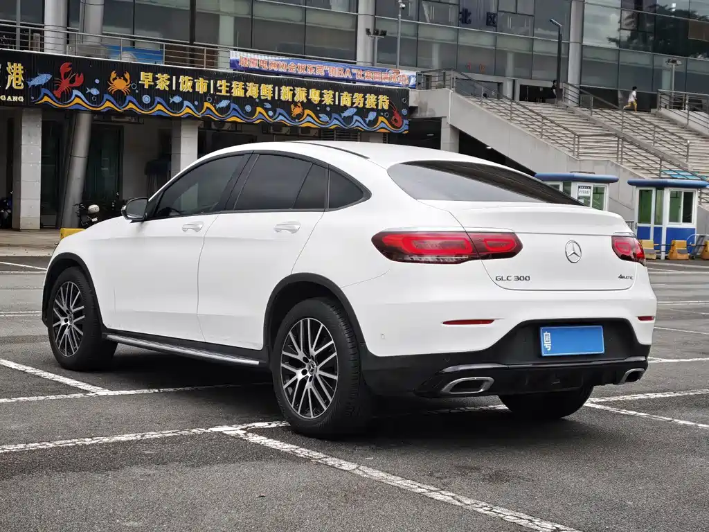 Mercedes-Benz GLC Coupe 2020 — фото 17