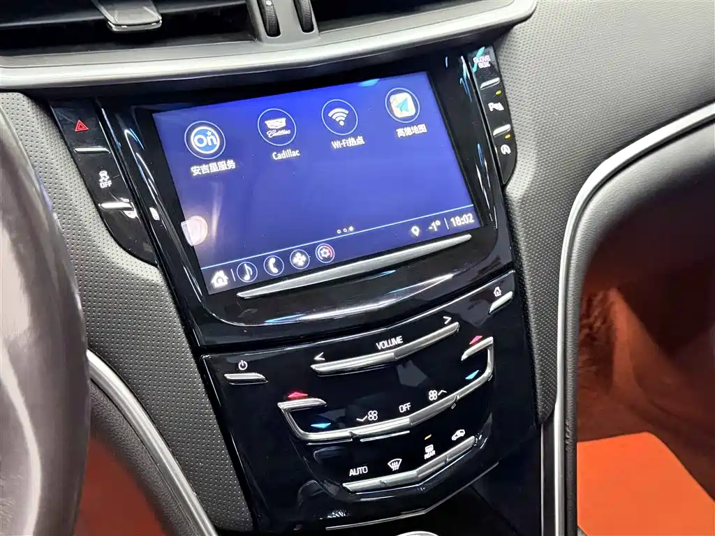 Cadillac XTS 2018 — фото 26