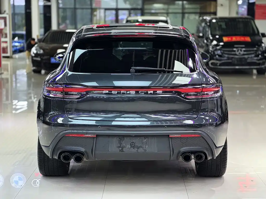 Porsche Macan 2023 — фото 12